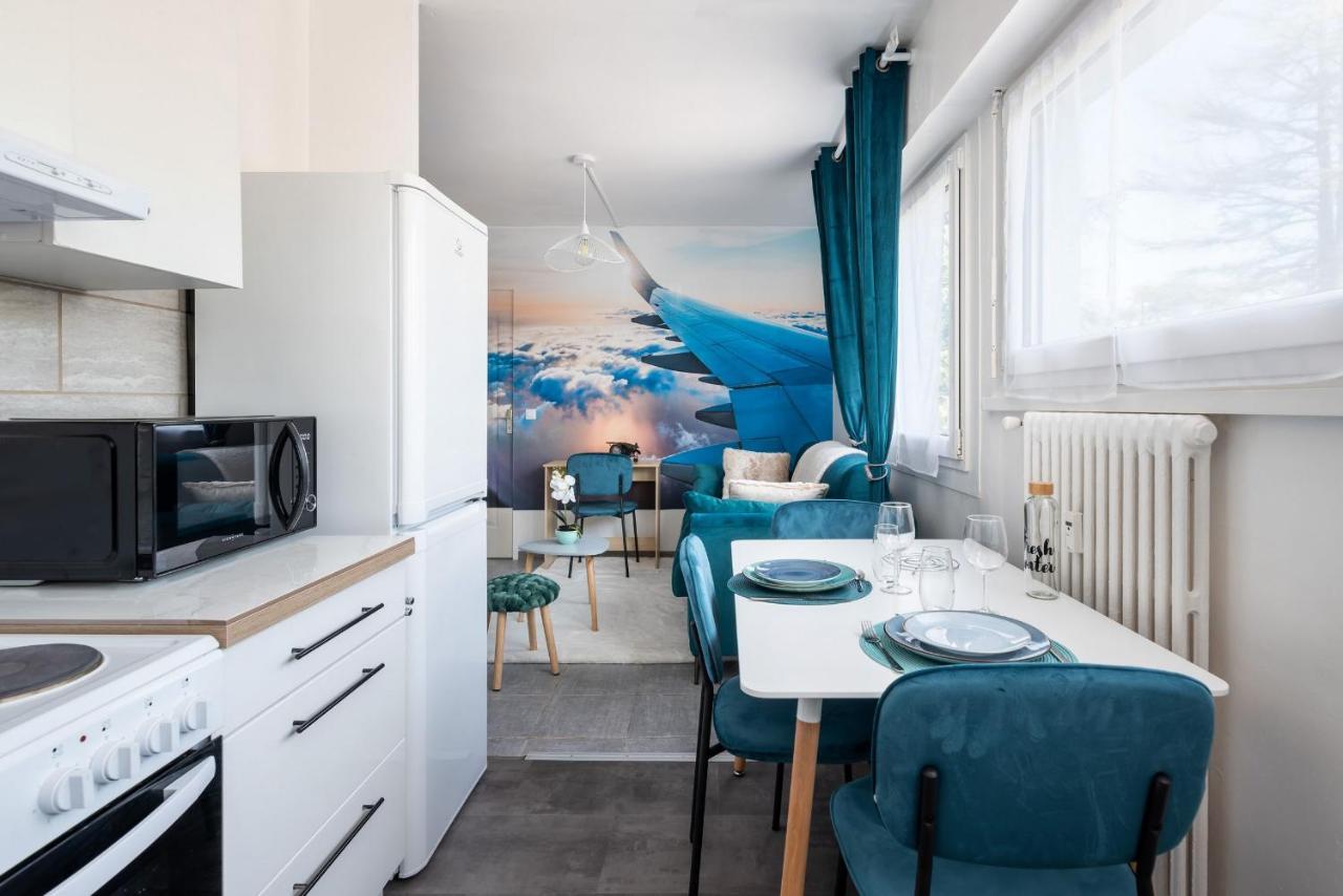In The Sky - Casa Vostra - Caution 800 Eur & Id Requises - Proche Tramway-frontiere Apartamento